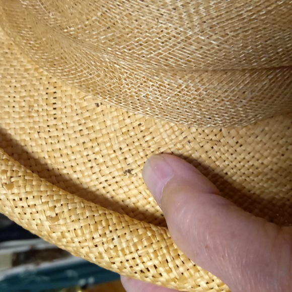 Beautiful Liz Clairborne Straw Hat - Picture 5 of 7